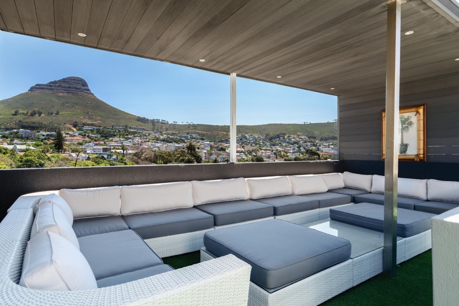 3 Bedroom Property for Sale in Oranjezicht Western Cape